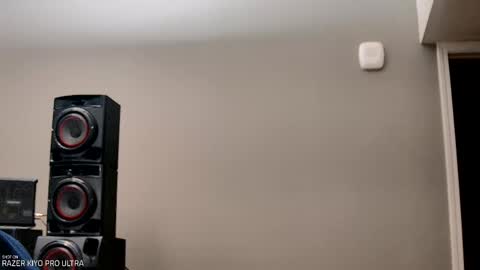 Snapshot of dilldough405 chatting on 03/06/25, 10:04 Dilldough405 online show from 03/06/25, 10:04