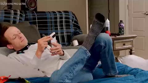 Snapshot of dilldough405 chatting on 10/31/25, 09:49 Dilldough405 online show from 10/31/25, 09:49