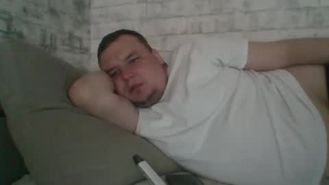 Snapshot of dimasvit5306 chatting on 03/19/26, 07:23 dimasvit5306 online show from 03/19/26, 07:23