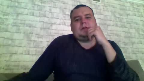 Snapshot of dimasvit5306 chatting on 04/30/26, 11:05 dimasvit5306 online show from 04/30/26, 11:05
