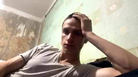 Snapshot of dimes_21 chatting on 09/11/25, 10:32 dimes_21 online show from 09/11/25, 10:32