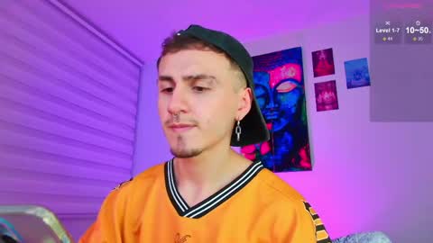 Julian Independent Model online show from 05/24/26, 03:44