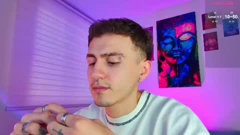 Julian Independent Model online show from 06/10/26, 11:13