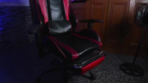 dimitri_higt online show from 02/11/25, 04:33