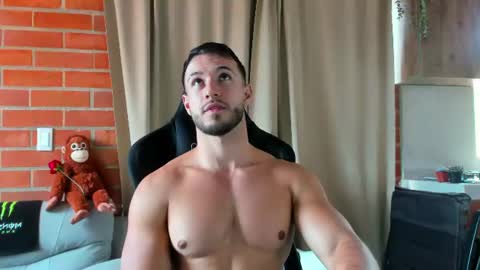 dimitricaruso online show from 07/11/26, 06:43