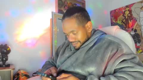 Snapshot of dimitry_muscle chatting on 09/21/25, 01:07 dimitry kyle mucle online show from 09/21/25, 01:07