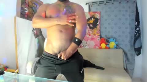 Snapshot of dimitry_muscle chatting on 10/10/25, 01:48 dimitry kyle mucle online show from 10/10/25, 01:48