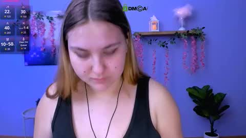 dina_bloom online show from 02/08/26, 08:01