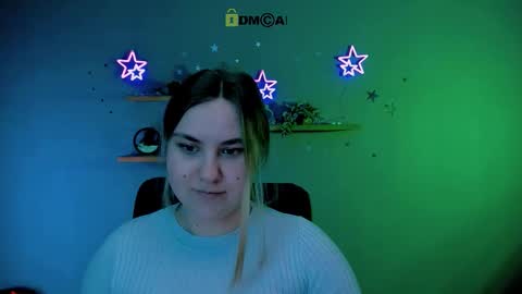 dina_bloom online show from 02/17/26, 09:10