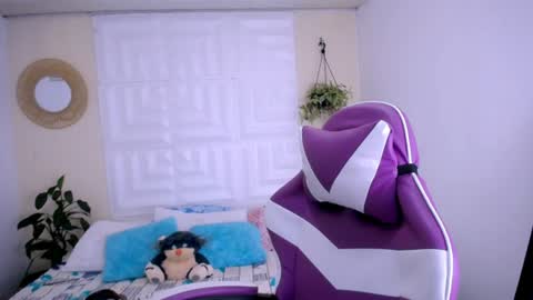 DINA online show from 06/20/26, 06:22