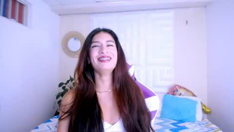 DINA online show from 07/23/26, 06:17