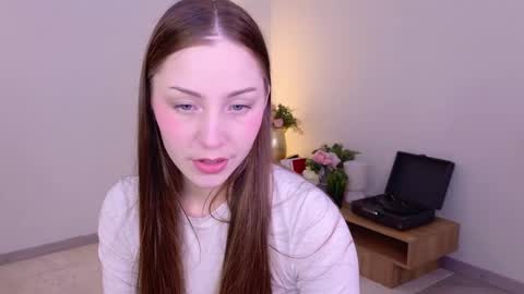 Snapshot of dina_peach chatting on 03/20/26, 05:45 Dina online show from 03/20/26, 05:45