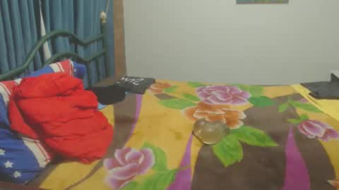 Dincht online show from 10/25/25, 09:06