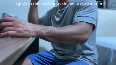 dinhoo14 online show from 10/15/25, 02:55