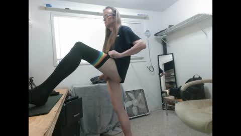 Dinkdork just having a good time online show from 07/05/26, 09:44
