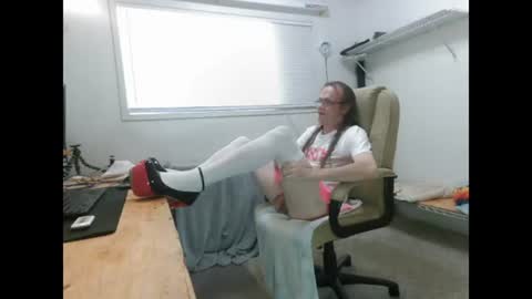 Dinkdork just having a good time online show from 07/19/26, 09:07