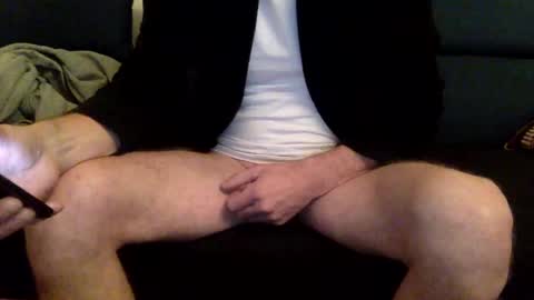 Snapshot of dinnerout1111 chatting on 01/04/25, 11:59 dinnerout1111 online show from 01/04/25, 11:59