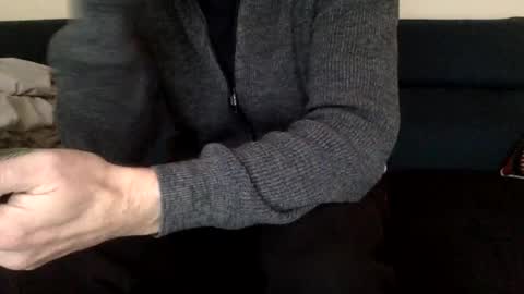 Snapshot of dinnerout1111 chatting on 01/20/25, 08:30 dinnerout1111 online show from 01/20/25, 08:30