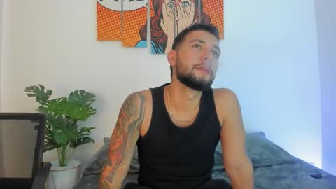 Snapshot of dionyxx chatting on 10/10/25, 11:04 dionyxx online show from 10/10/25, 11:04