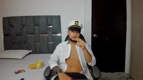 Snapshot of dionyxx chatting on 10/29/25, 03:09 dionyxx online show from 10/29/25, 03:09