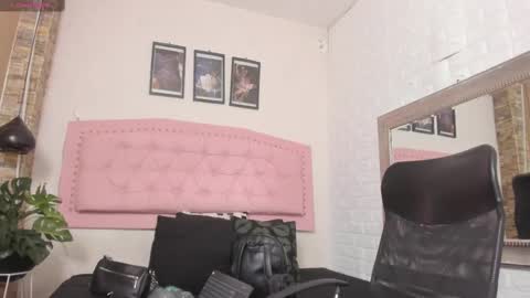 DIOSA online show from 02/17/25, 08:58