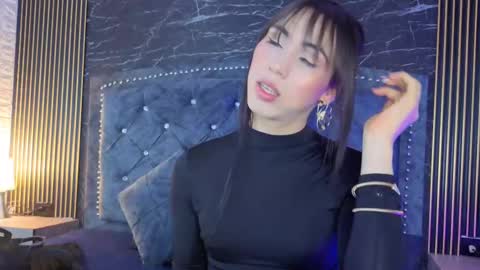 Snapshot of diosaa_golden chatting on 09/12/25, 08:20 DIOSA online show from 09/12/25, 08:20
