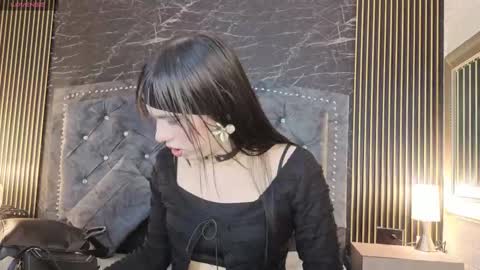 Snapshot of diosaa_golden chatting on 09/15/25, 08:31 DIOSA online show from 09/15/25, 08:31