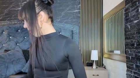 Snapshot of diosaa_golden chatting on 09/16/25, 09:16 DIOSA online show from 09/16/25, 09:16