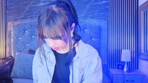 Snapshot of diosaa_golden chatting on 09/20/25, 08:32 DIOSA online show from 09/20/25, 08:32