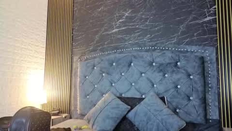 Snapshot of diosaa_golden chatting on 09/21/25, 08:54 DIOSA online show from 09/21/25, 08:54