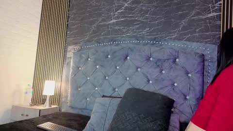 Snapshot of diosaa_golden chatting on 09/27/25, 08:25 DIOSA online show from 09/27/25, 08:25