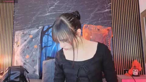 Snapshot of diosaa_golden chatting on 10/11/25, 08:51 DIOSA online show from 10/11/25, 08:51