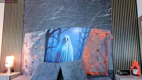 Snapshot of diosaa_golden chatting on 10/14/25, 08:53 DIOSA online show from 10/14/25, 08:53