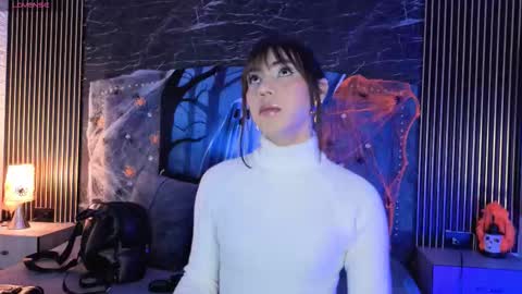 Snapshot of diosaa_golden chatting on 10/15/25, 08:42 DIOSA online show from 10/15/25, 08:42