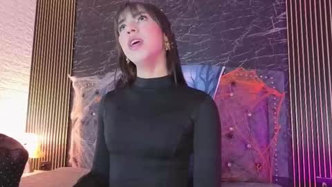 Snapshot of diosaa_golden chatting on 10/30/25, 08:53 DIOSA online show from 10/30/25, 08:53