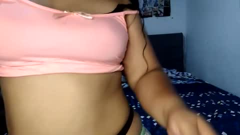 Snapshot of diosaoflove chatting on 11/05/25, 06:30 DiosaOfLove online show from 11/05/25, 06:30