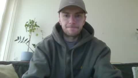 Snapshot of dirkbig23cm chatting on 01/23/25, 09:18 Dirk online show from 01/23/25, 09:18