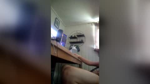 dirkdigglerofficial online show from 07/04/26, 05:24