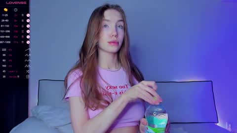 Snapshot of diroill chatting on 12/07/24, 05:15 Hailey online show from 12/07/24, 05:15