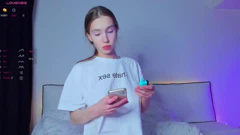 Snapshot of diroill chatting on 02/20/25, 08:25 Hailey online show from 02/20/25, 08:25