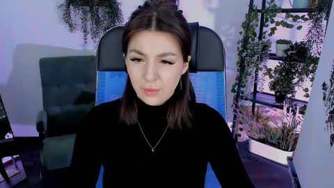 Snapshot of dirosee chatting on 04/07/26, 07:03 Di online show from 04/07/26, 07:03