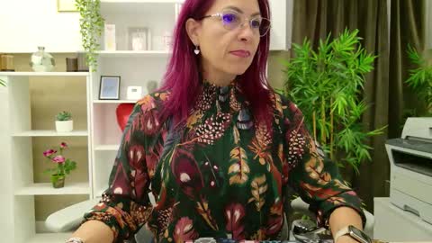 dirty_mature online show from 09/28/25, 09:36