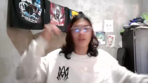 dirty model online show from 05/19/26, 06:25