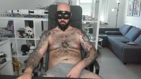 Robert online show from 08/03/26, 03:49