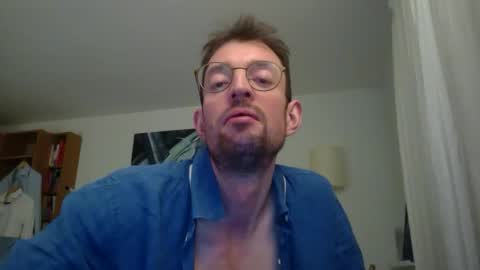 dirtyboy88123 online show from 01/04/25, 11:17