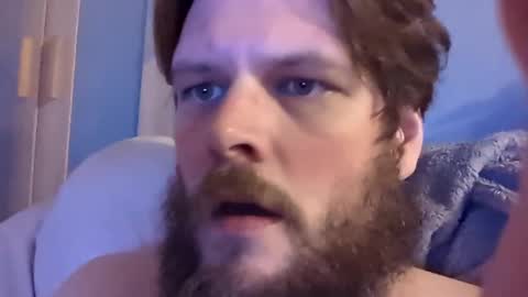 Snapshot of dirtydogsday chatting on 10/25/25, 08:58 Dirtydog online show from 10/25/25, 08:58