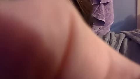 Snapshot of dirtydogsday chatting on 11/22/25, 05:23 Dirtydog online show from 11/22/25, 05:23