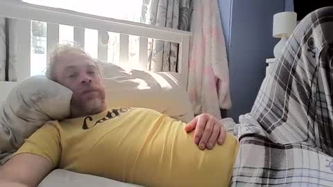 Snapshot of dirtyjimt chatting on 05/17/26, 09:06 dirtyjimt online show from 05/17/26, 09:06