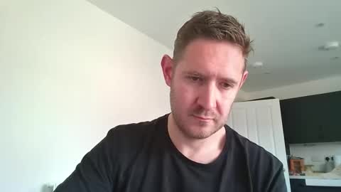 Snapshot of dirtylondon729 chatting on 06/05/26, 10:54 Exhibitionist Ben online show from 06/05/26, 10:54