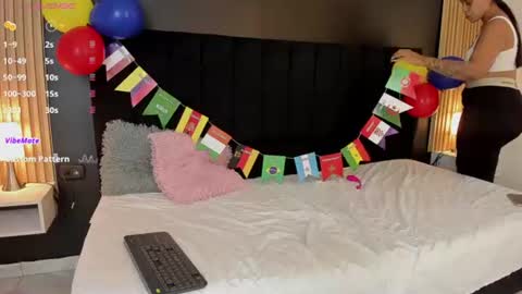 Soffie - Valentina - Yuya  Astro online show from 06/19/26, 11:41